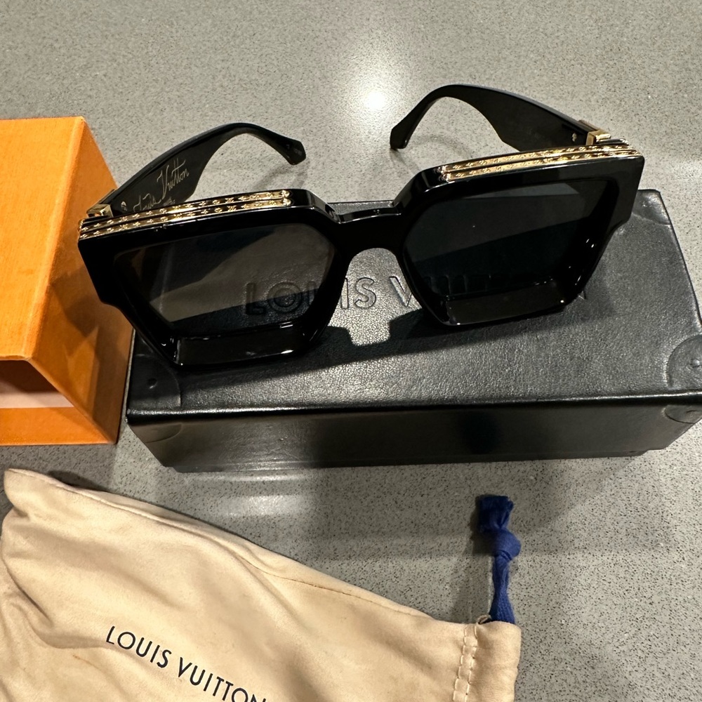 Louis Vuitton 1.1 millionaires sunglasses